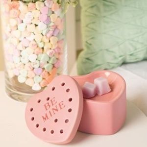 Be Mine Scentsy Warmer